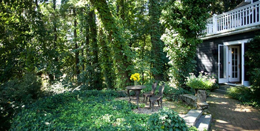 Buttermilk Falls Inn & Spa Milton Extérieur photo